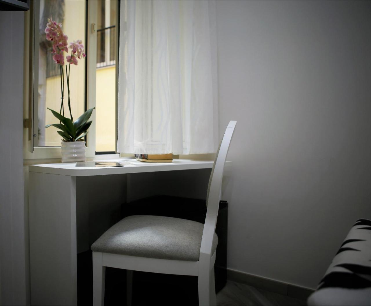 Hermes Rooms For Tourists Νάπολη Εξωτερικό φωτογραφία